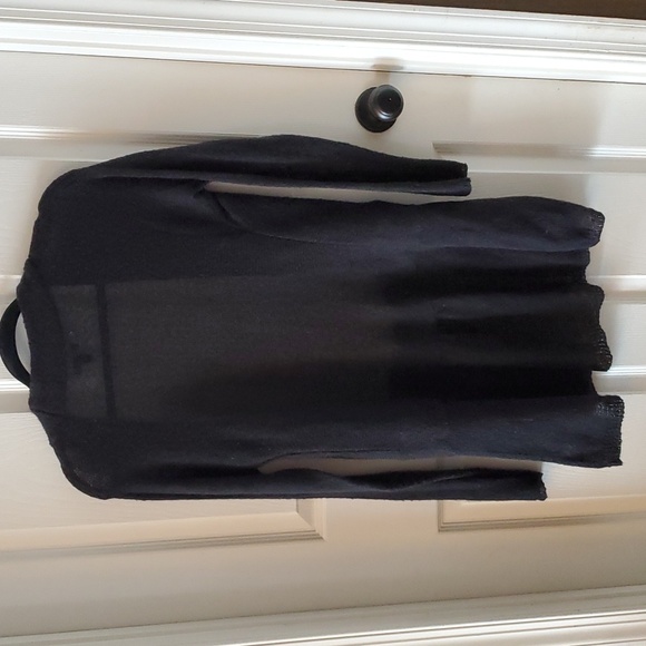 Apt. 9 women's open front cardigan sweater. Size medium. - Picture 2 of 5